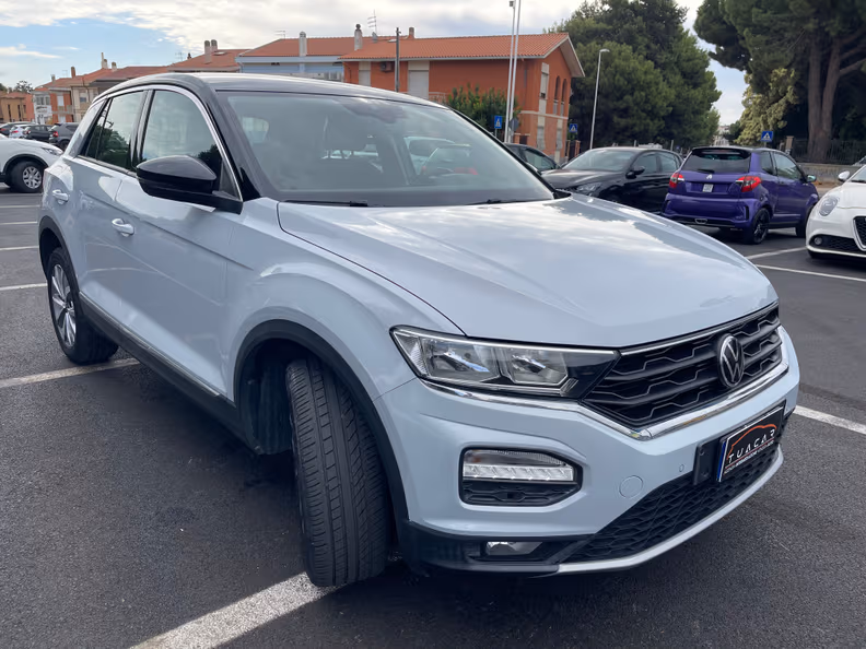 Volkswagen T-Roc - 2