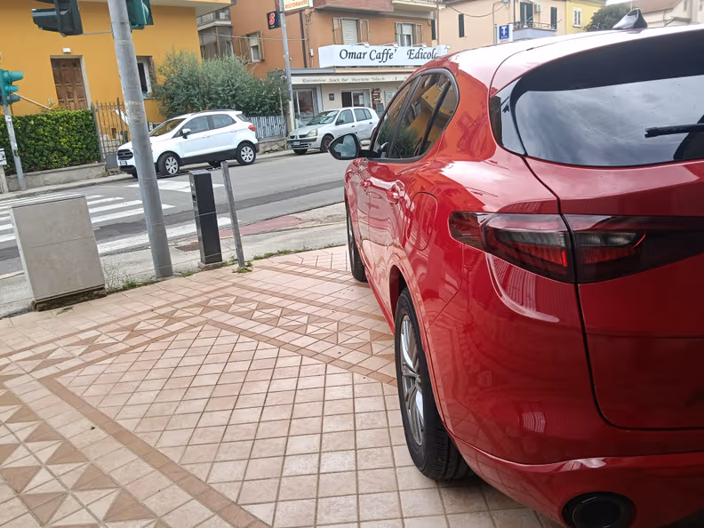 Alfa Romeo Stelvio - 7