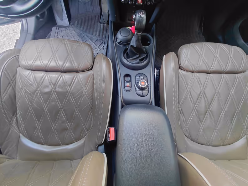 Mini Countryman - 17