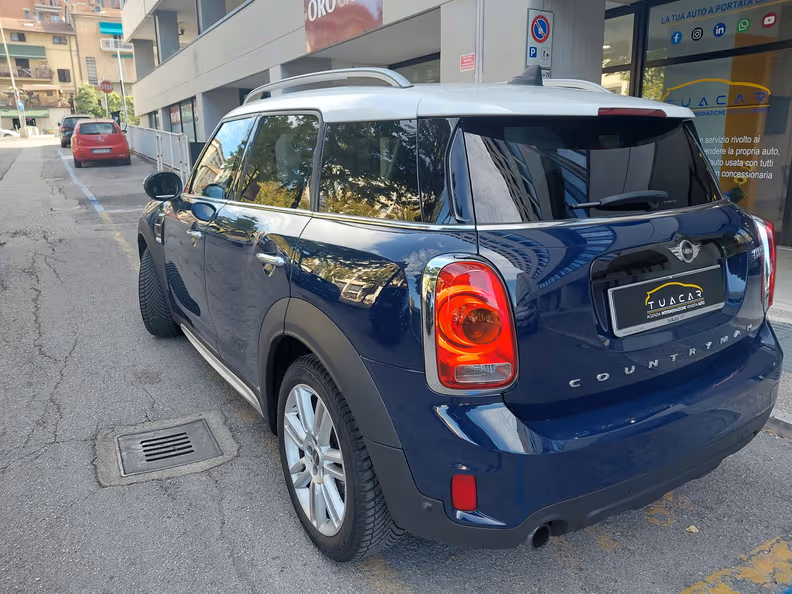 Mini Countryman - 5