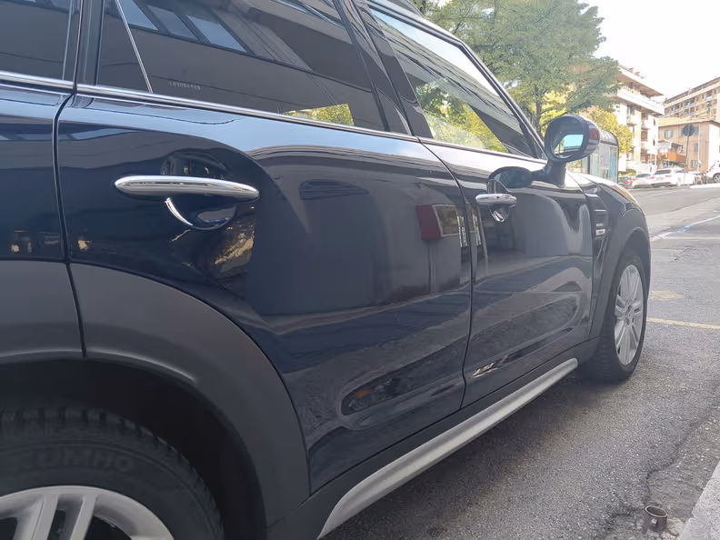 Mini Countryman - 25