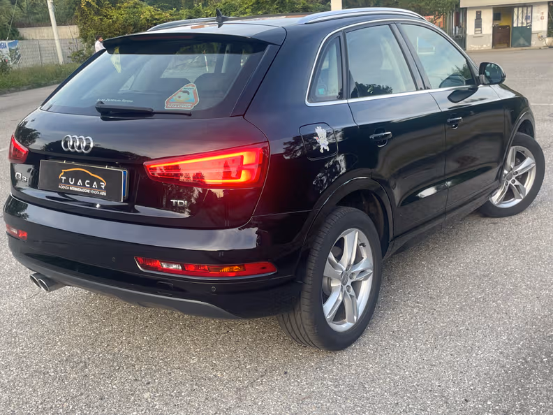 Audi Q3 - 4
