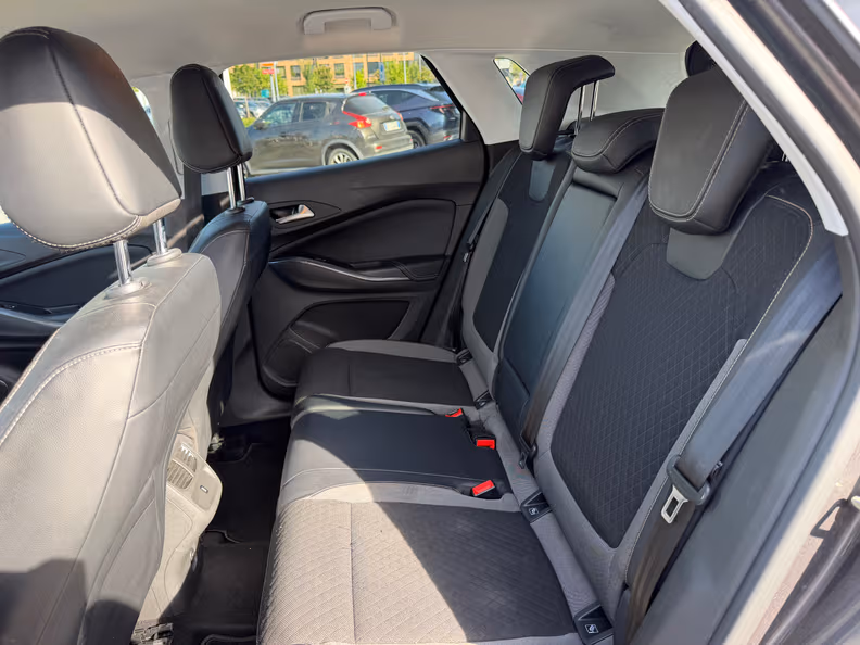 Opel Grandland X - 13