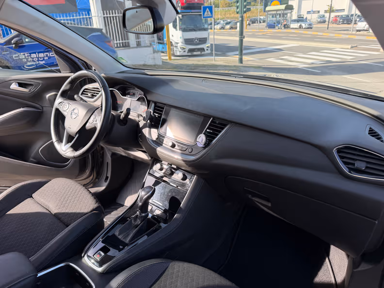 Opel Grandland X - 10