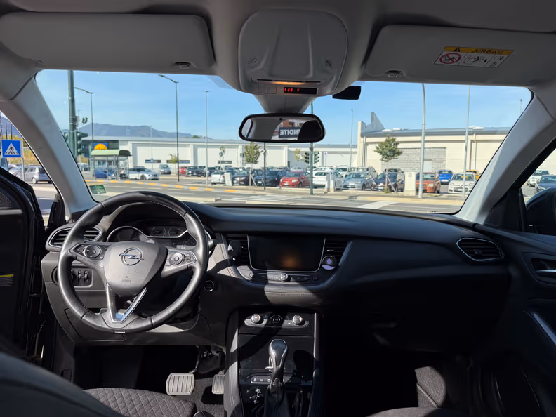 Opel Grandland X - 9