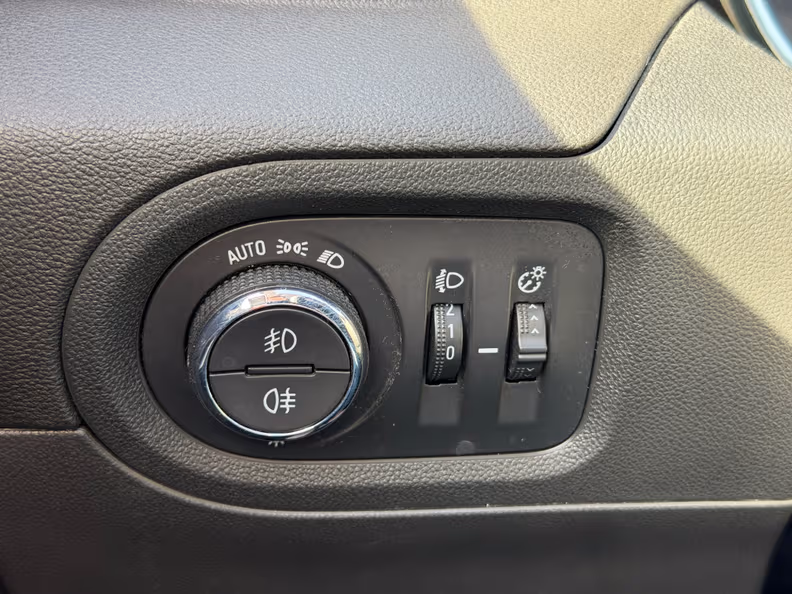 Opel Grandland X - 30