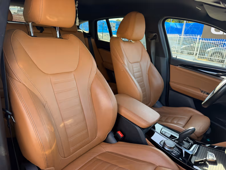 BMW X4 - 11