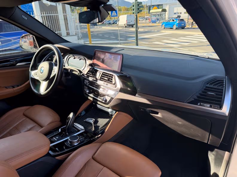 BMW X4 - 10