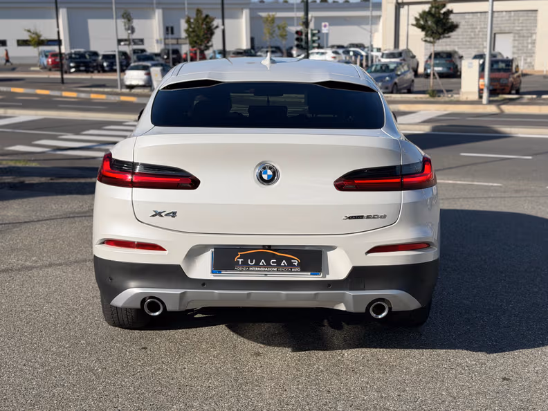 BMW X4 - 40