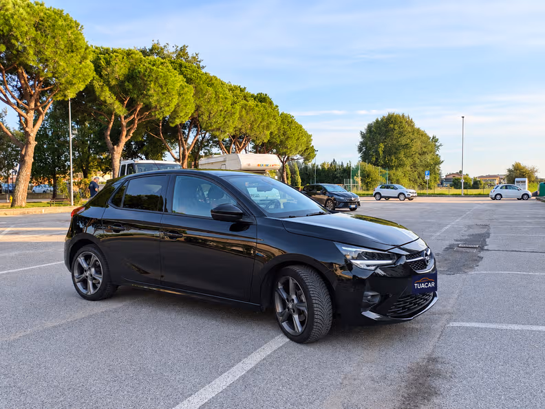 Opel Corsa - 2