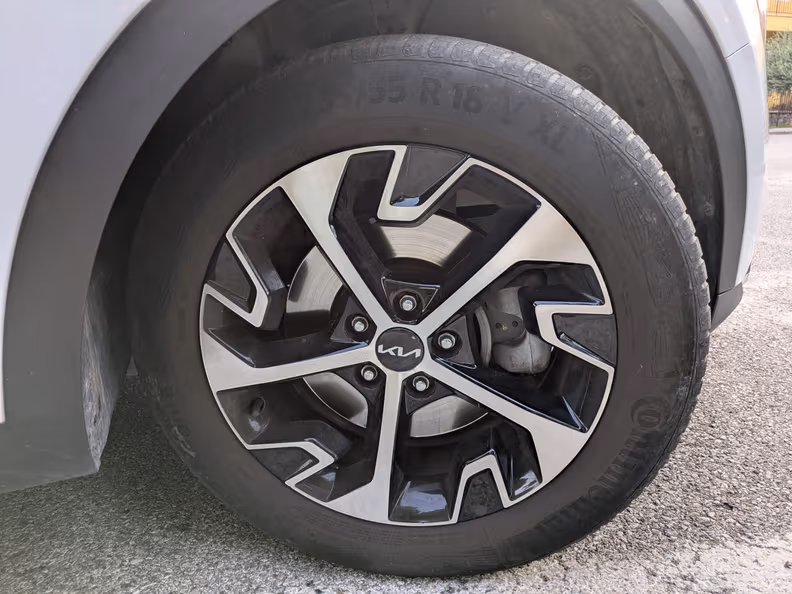 Kia Sportage - 28