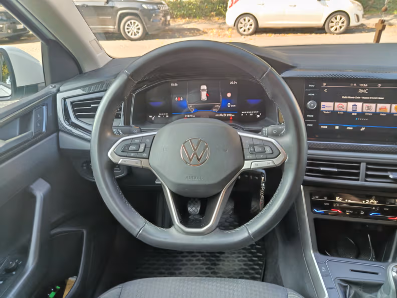 Volkswagen Polo - 9