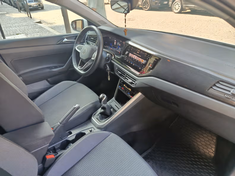 Volkswagen Polo - 42