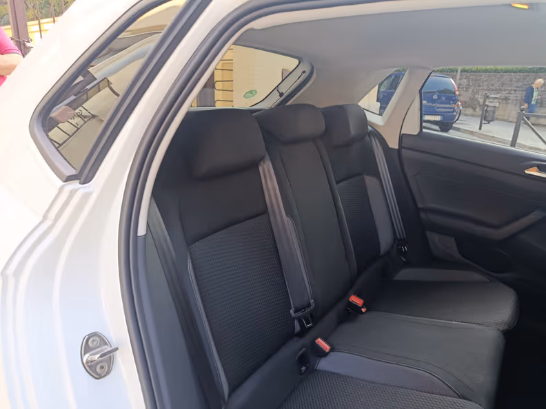 Volkswagen Polo - 37
