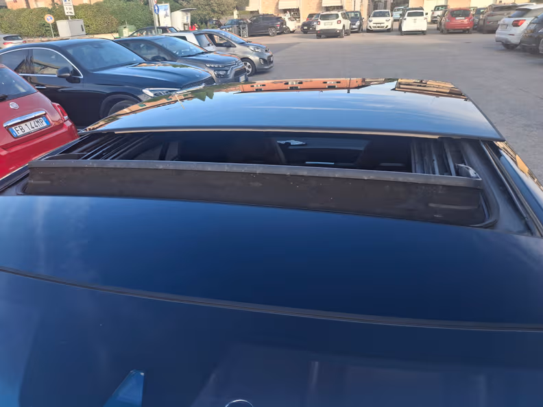 Porsche Panamera - 33
