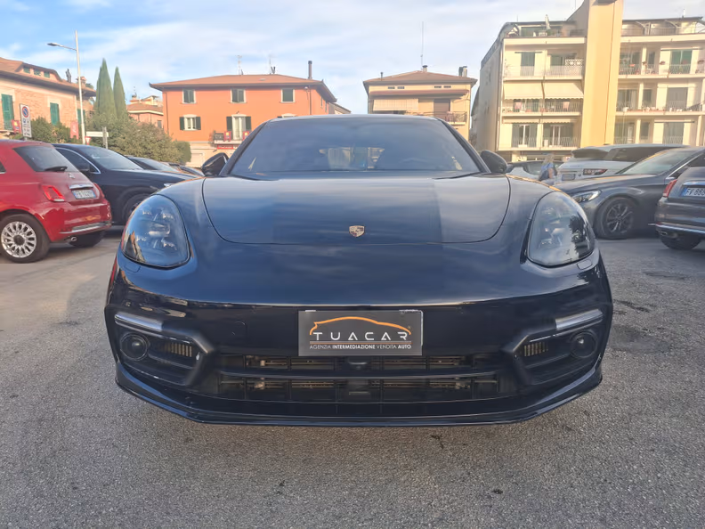 Porsche Panamera - 2