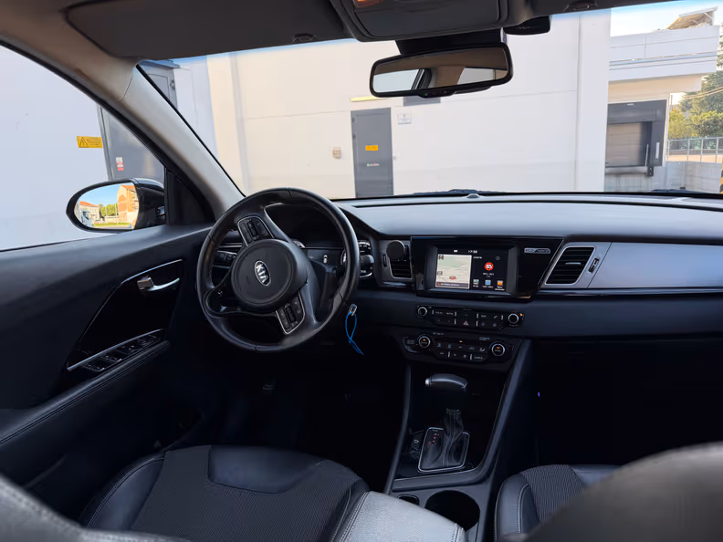 Kia Niro - 15