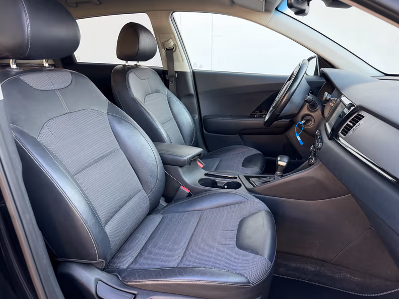 Kia Niro - 13