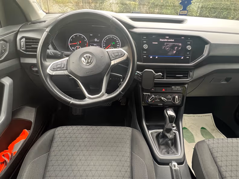 Volkswagen T-Cross - 15