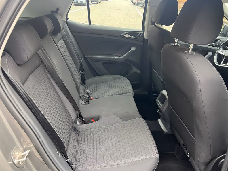 Volkswagen T-Cross - 27