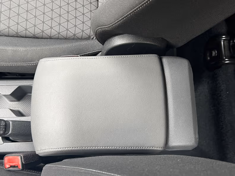 Volkswagen T-Cross - 25