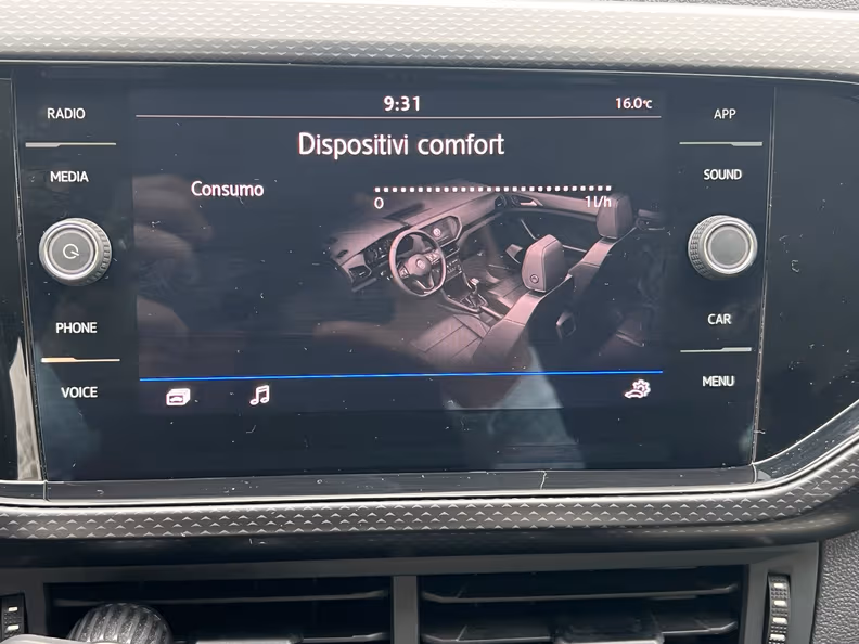 Volkswagen T-Cross - 16