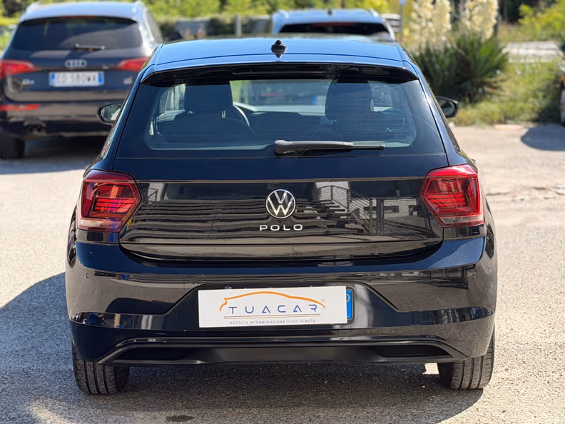 Volkswagen Polo - 3