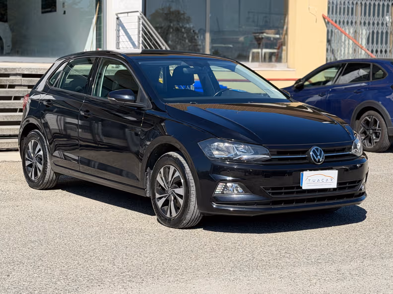 Volkswagen Polo - 5
