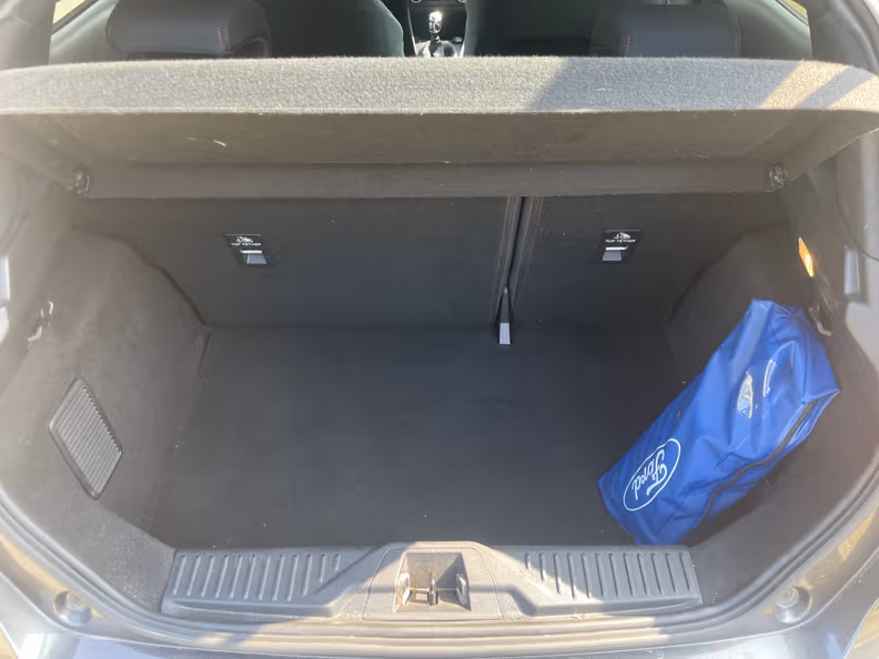 Ford Fiesta - 24