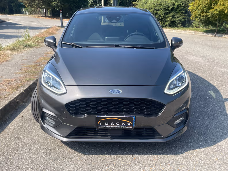 Ford Fiesta - 2