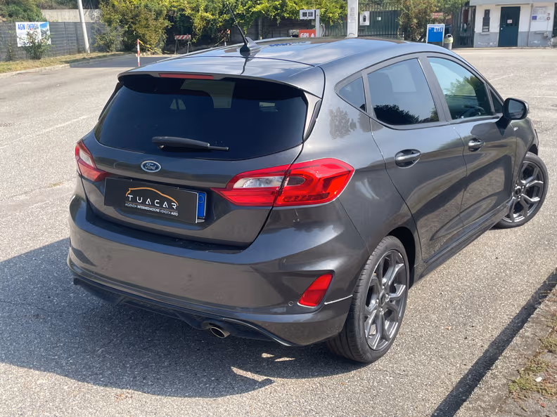 Ford Fiesta - 4