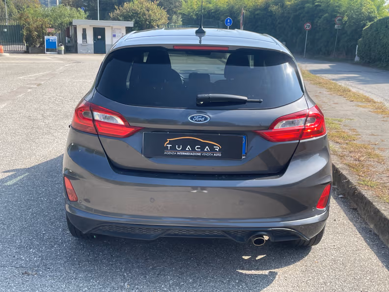 Ford Fiesta - 5
