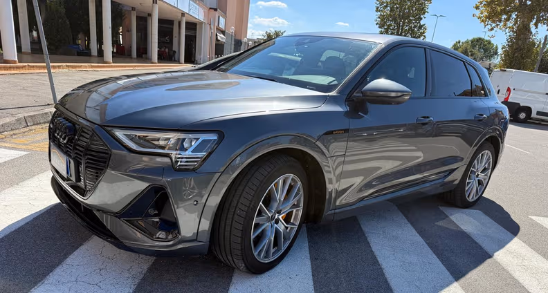 Audi e-tron - 2