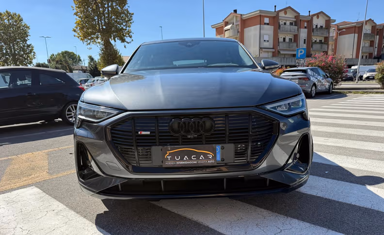 Audi e-tron - 3