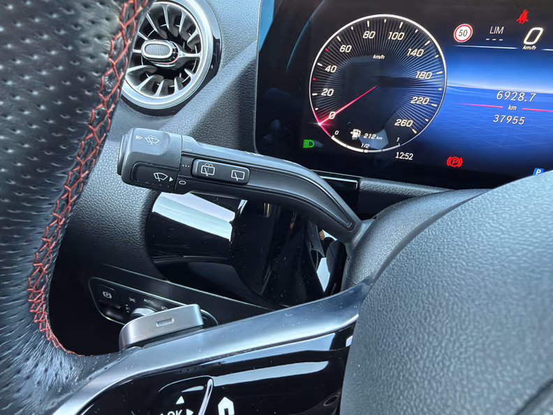 Mercedes-Benz GLA - 20