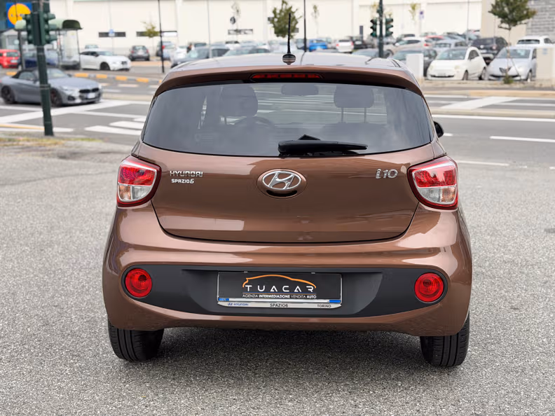 Hyundai i10 - 32