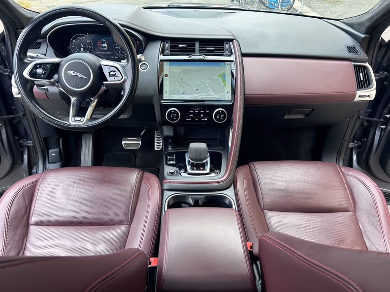 Jaguar E-Pace - 20
