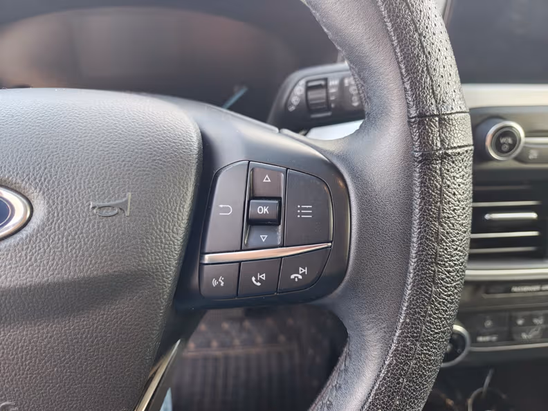 Ford Focus - 19