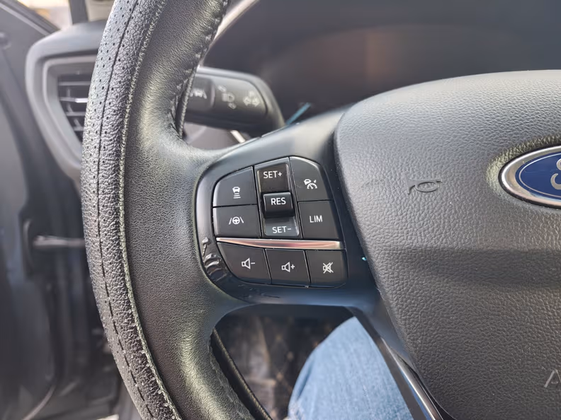 Ford Focus - 18