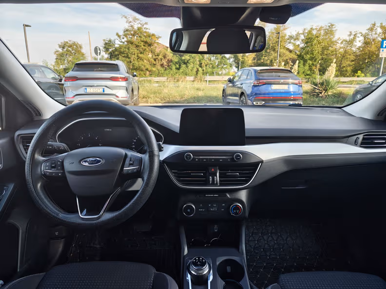 Ford Focus - 26