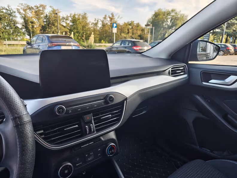 Ford Focus - 20