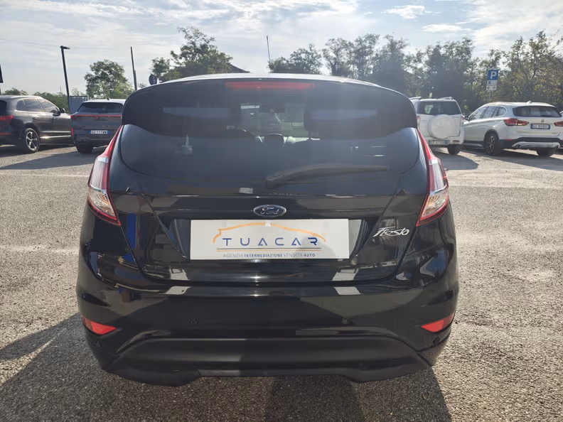 Ford Fiesta - 4