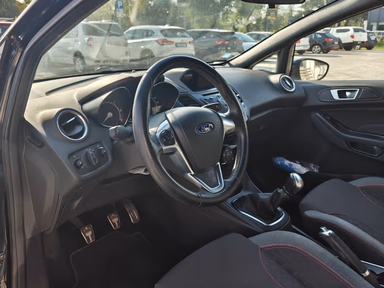 Ford Fiesta - 14