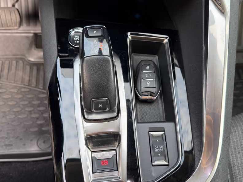 Peugeot 3008 - 16