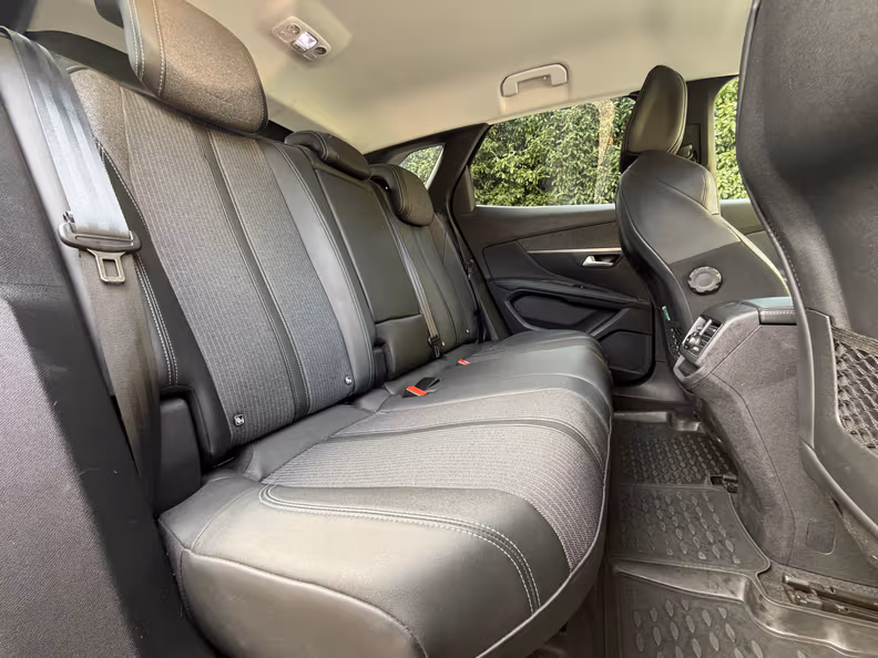 Peugeot 3008 - 20