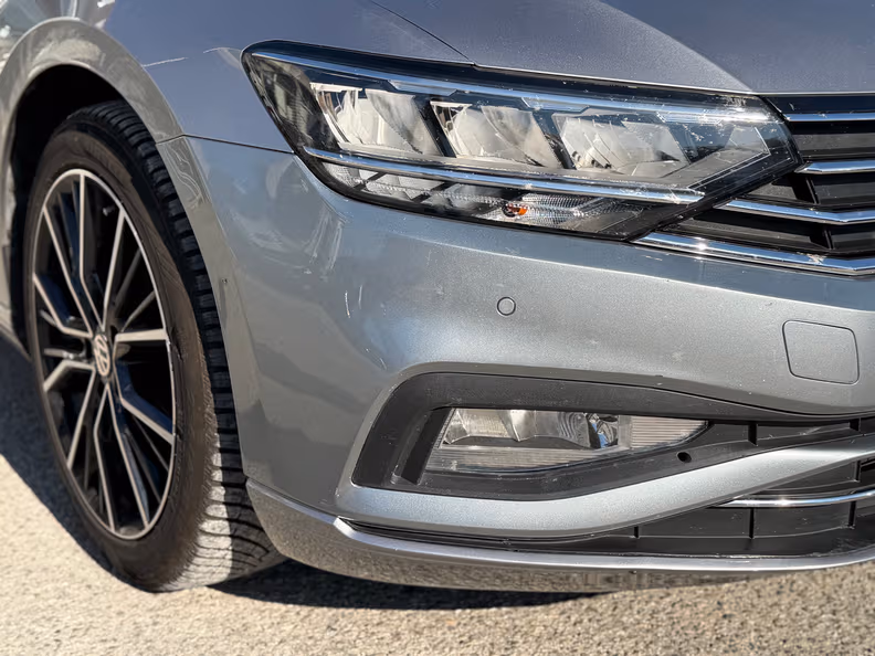 Volkswagen Passat - 10