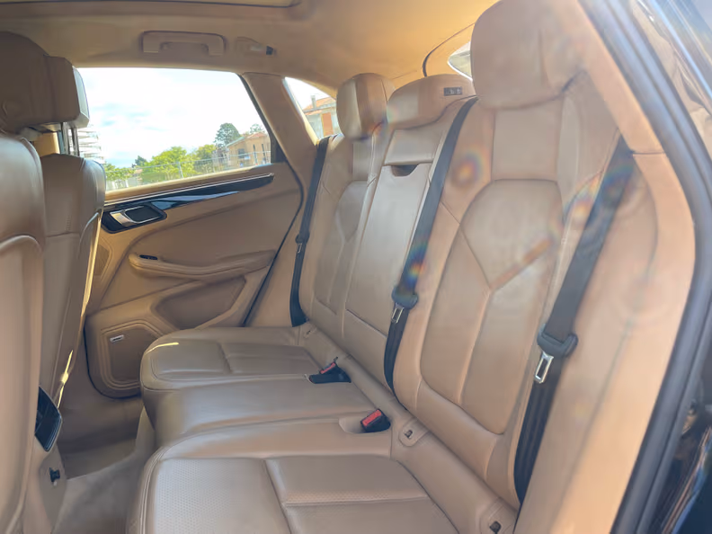 Porsche Macan - 27