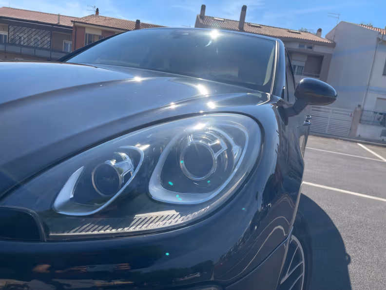 Porsche Macan - 38