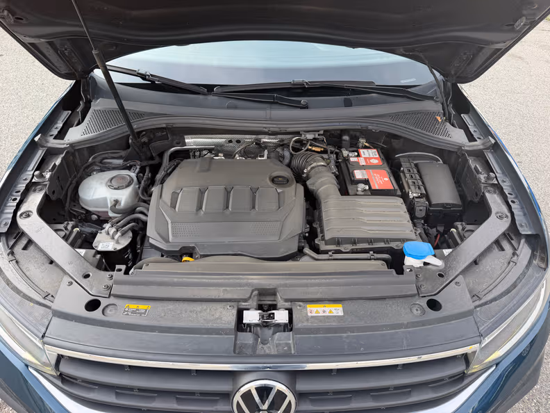 Volkswagen Tiguan - 42