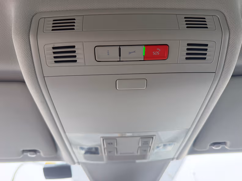 Volkswagen Tiguan - 26